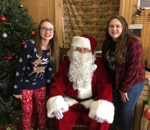 Deer Ranch w/ Santa